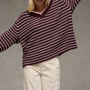 American Eagle Big‎ Hug V Neck Sweater